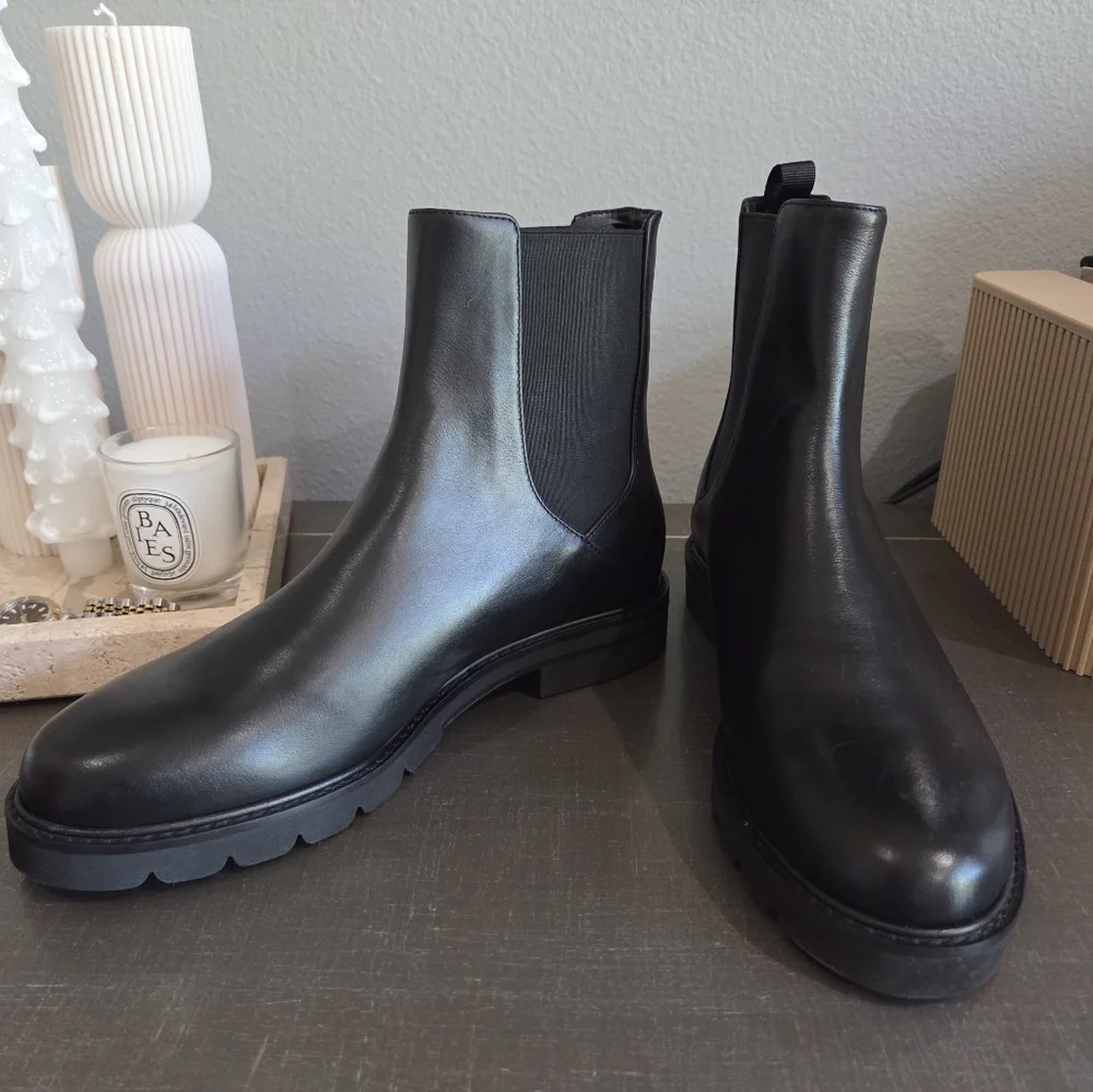 Stuart Weitzman Dylan Black Ankle Boots